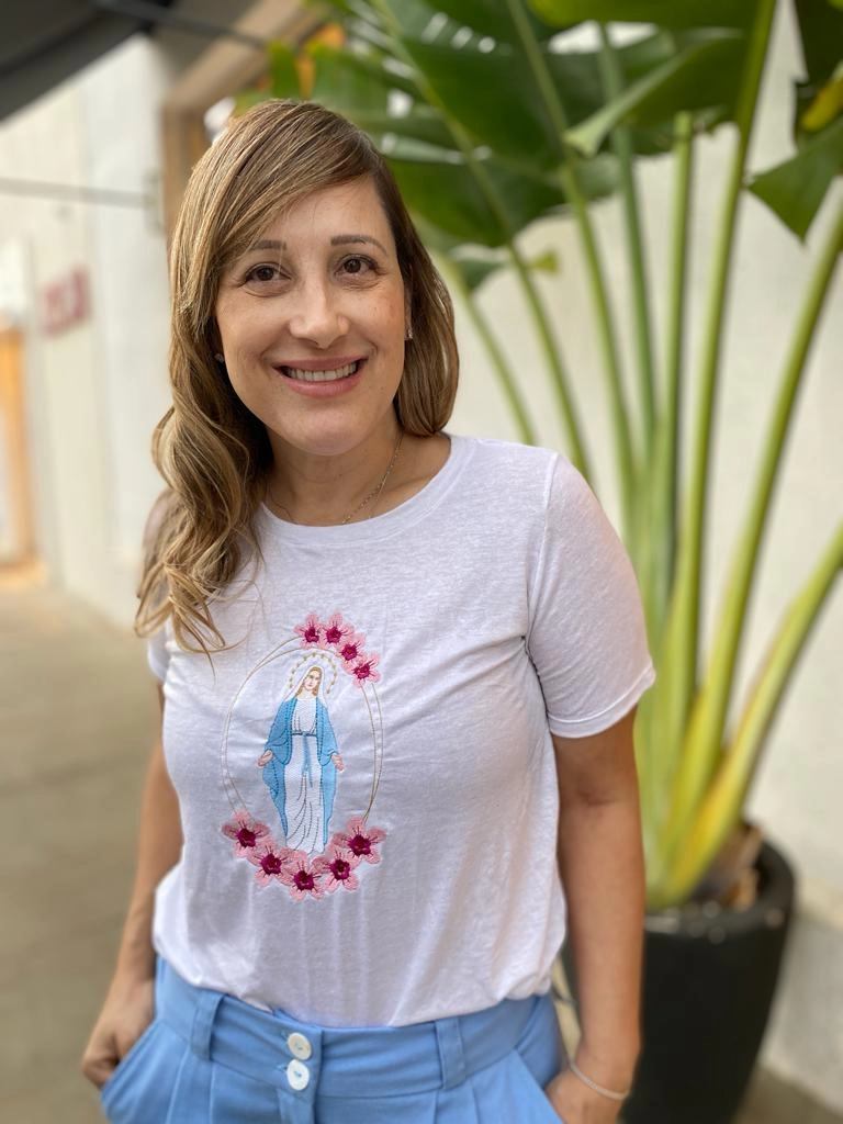 Camiseta Nossa Senhora das Graças